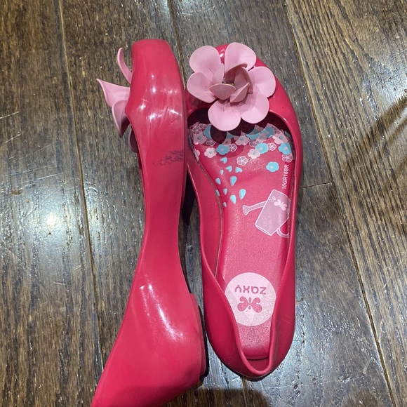 Beautiful pink rubber sandals - Picture 2 of 4